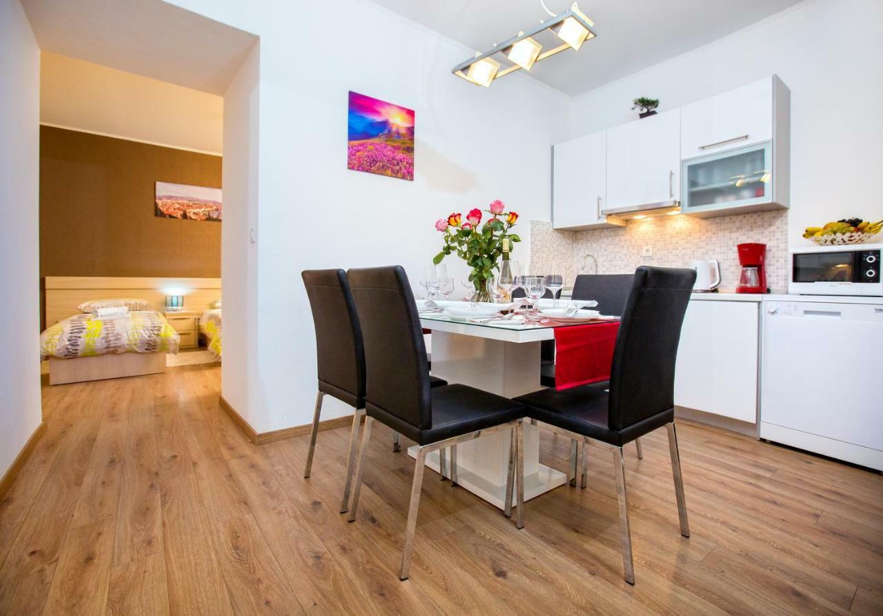 Apartments Dora Split Kültér fotó